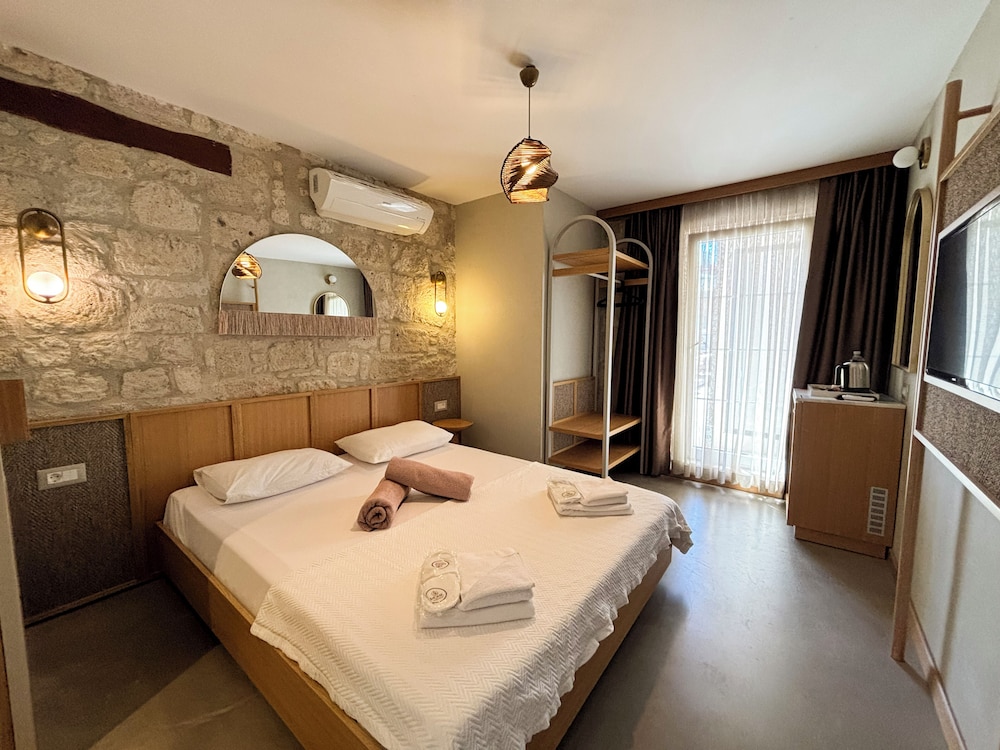 Monk Hotel Alacati - Adults Only 11/47
