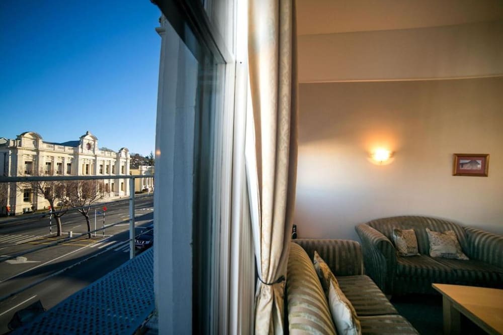 Brydone Hotel Oamaru 17/22