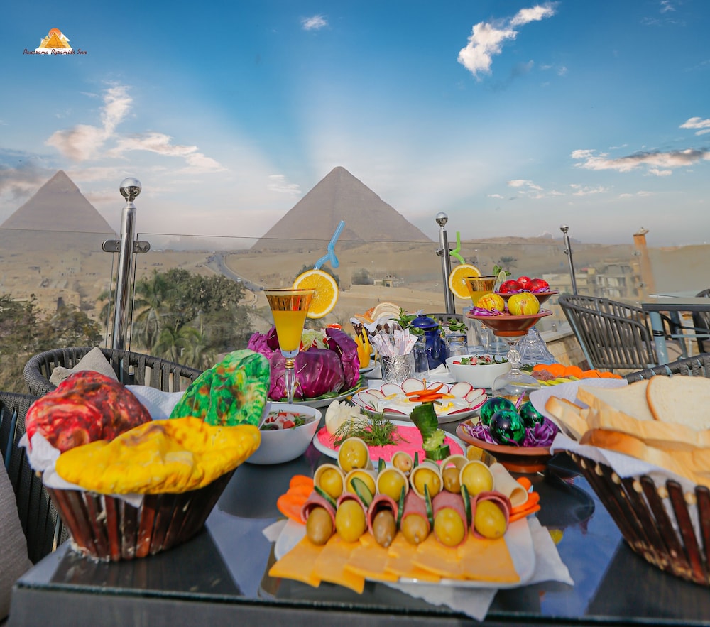 Panorama Pyramids Inn 29/50