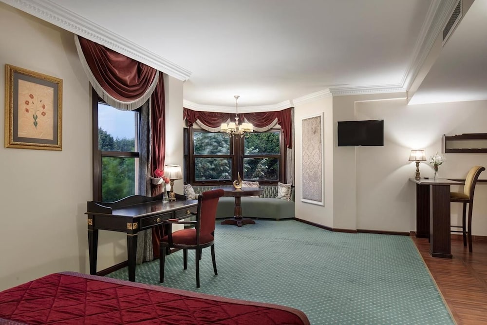Chatto Boutique Hotel 37/39