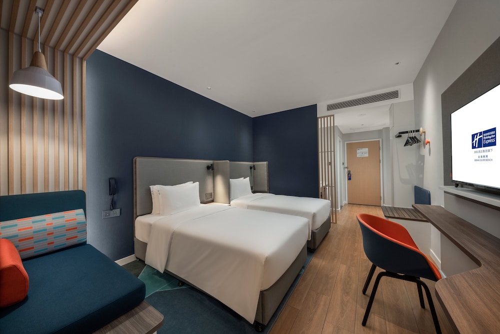 Standard, Twin Beds