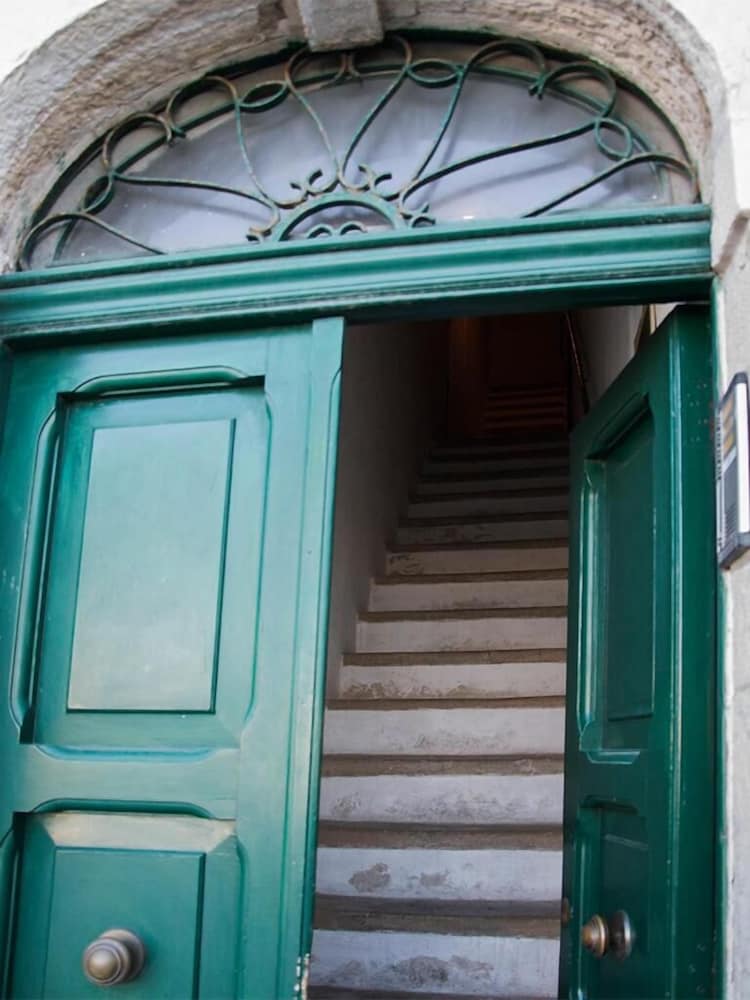 Suite Home Trani 4/50