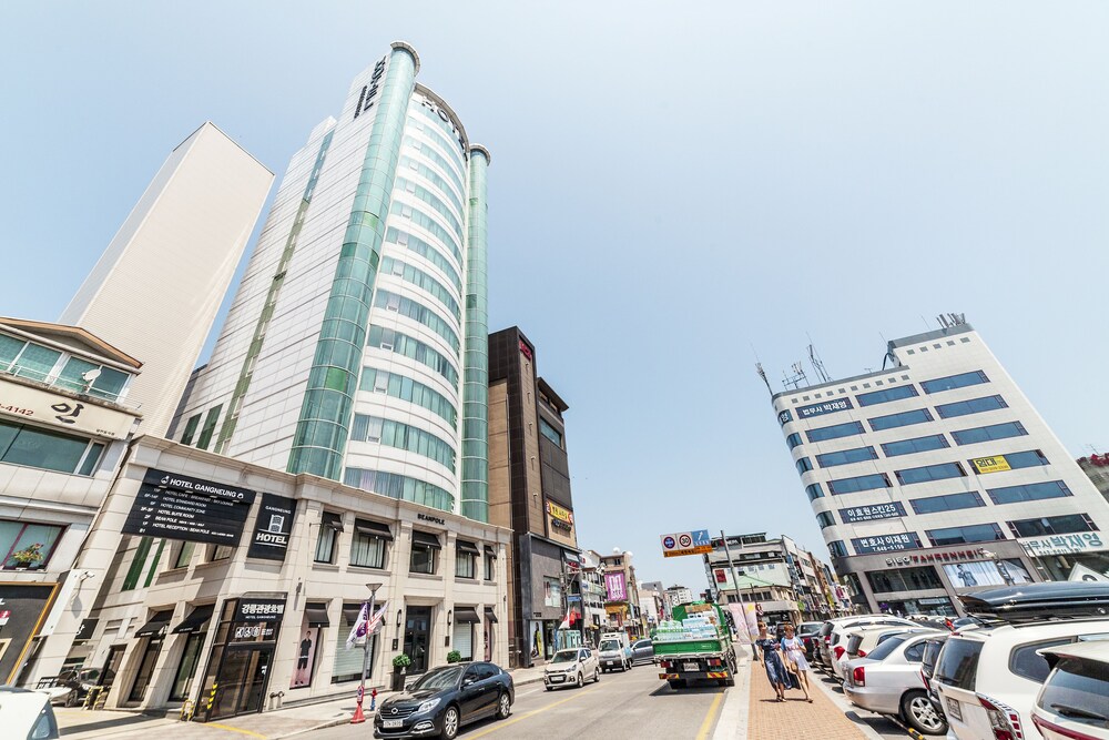 Gangneung Tourist Hotel 54/60