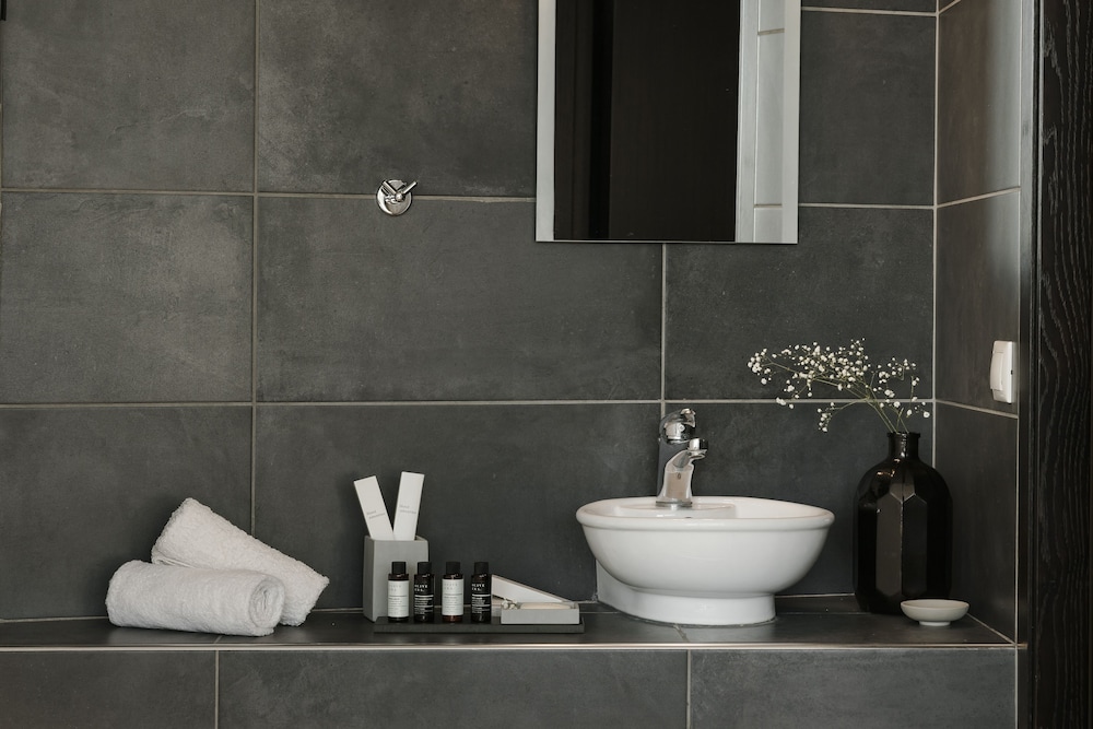 Aria Acropolis Suites 31/34