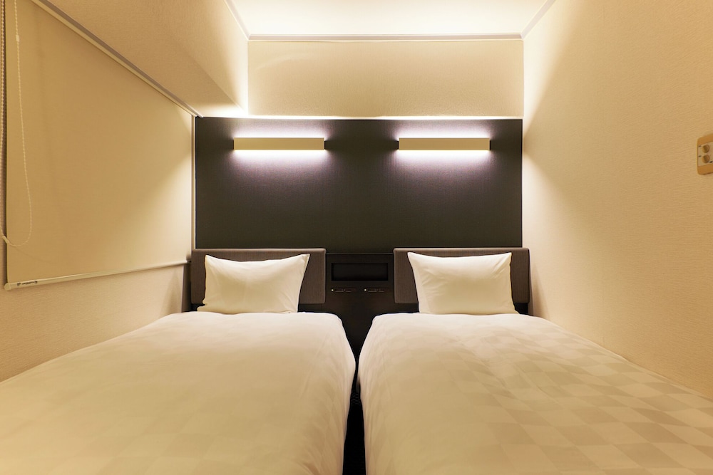 Hotel Consort Shin-Osaka 12/50