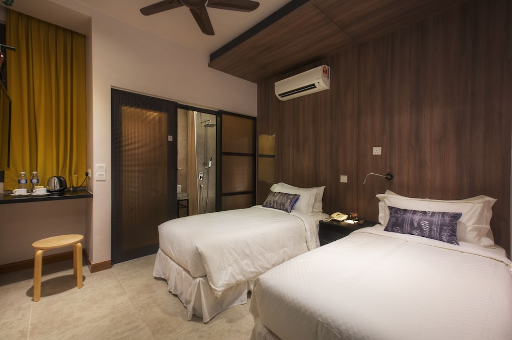 Hotel Twenty 8B 19/40