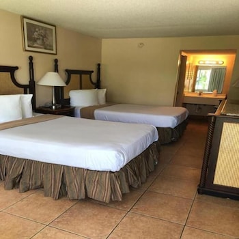 Altamonte Springs Hotel and Suites 20/40