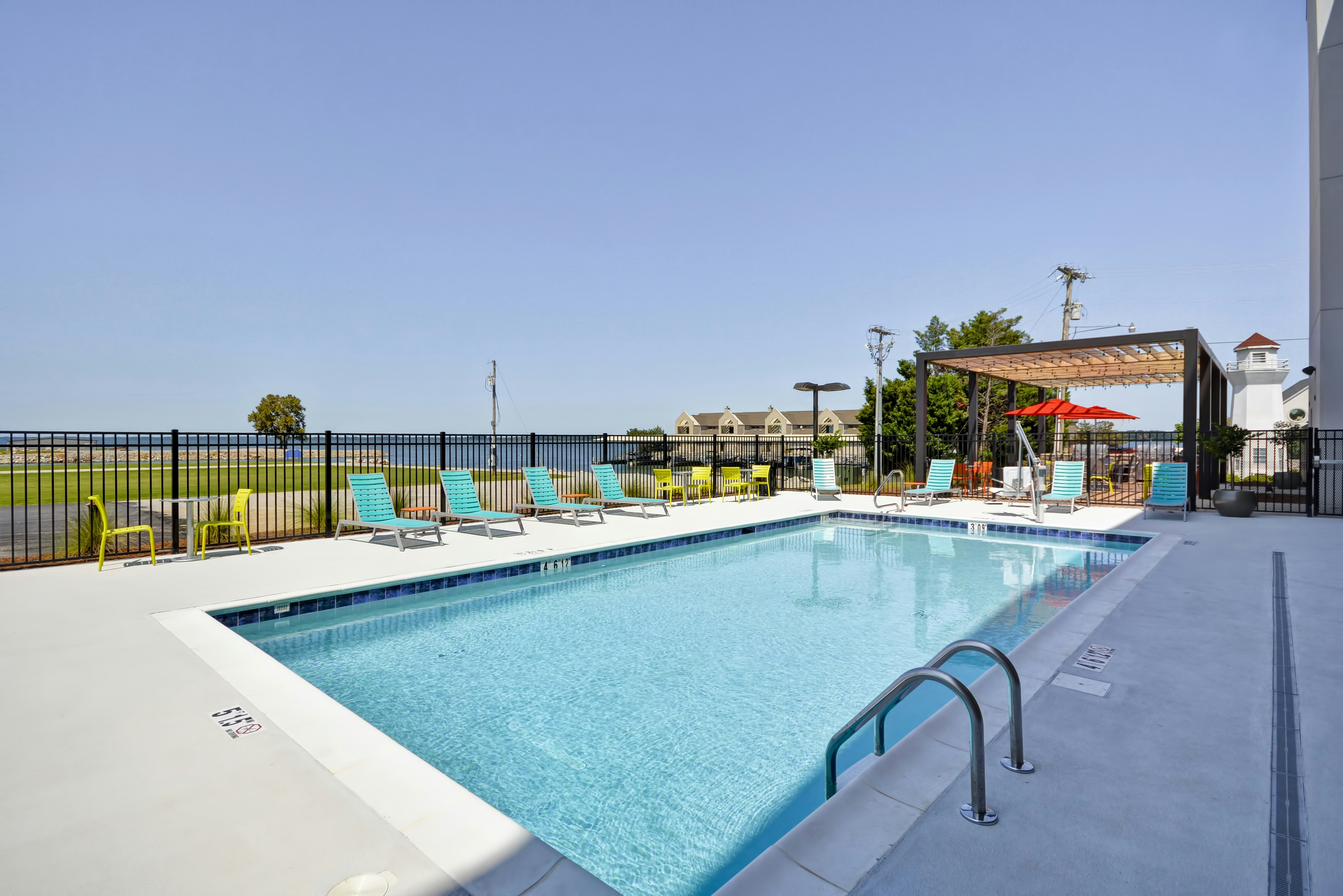 Home2 Suites By Hilton Decatur Ingalls Harbour 60/65