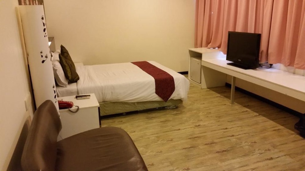 Prince Hotel 25/38