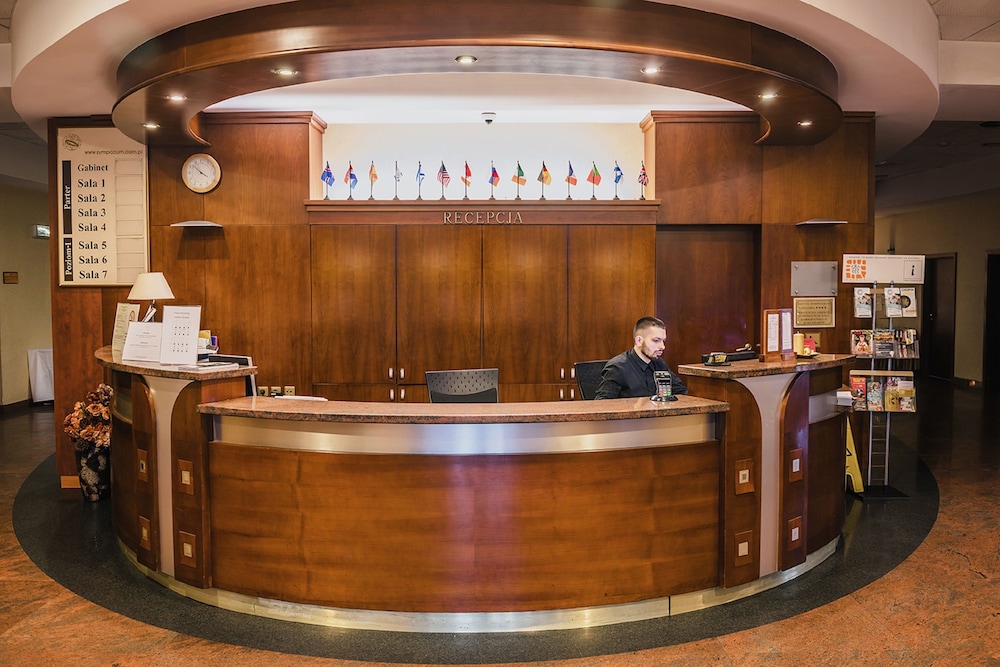 Hotel Sympozjum 2/50