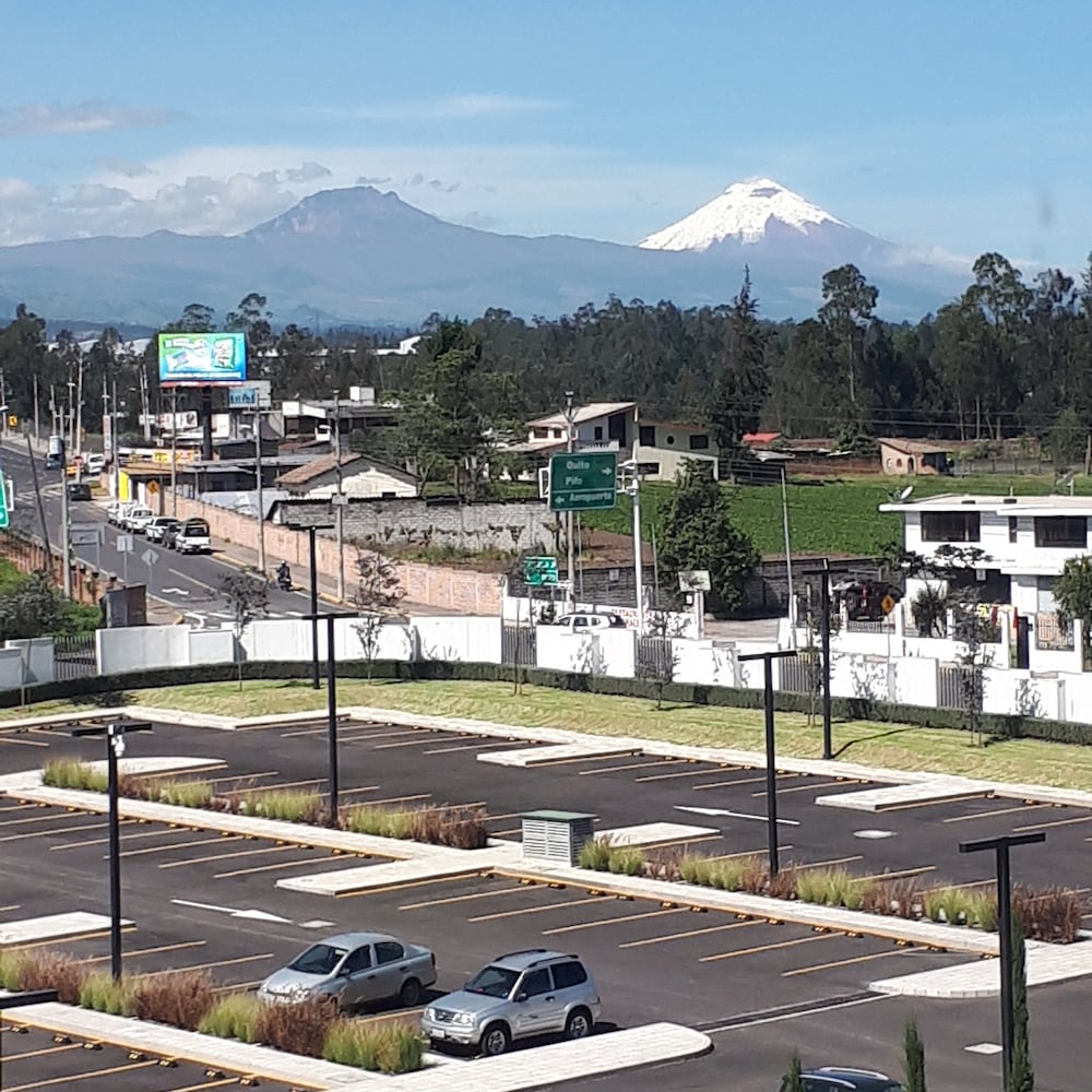 Eb Hotel By Eurobuilding Airport Quito 58/69