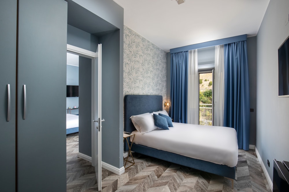 Bloom Hotel Roma 17/75
