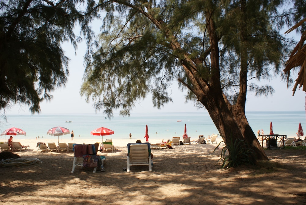 Lanta Palm Beach Resort 45/60