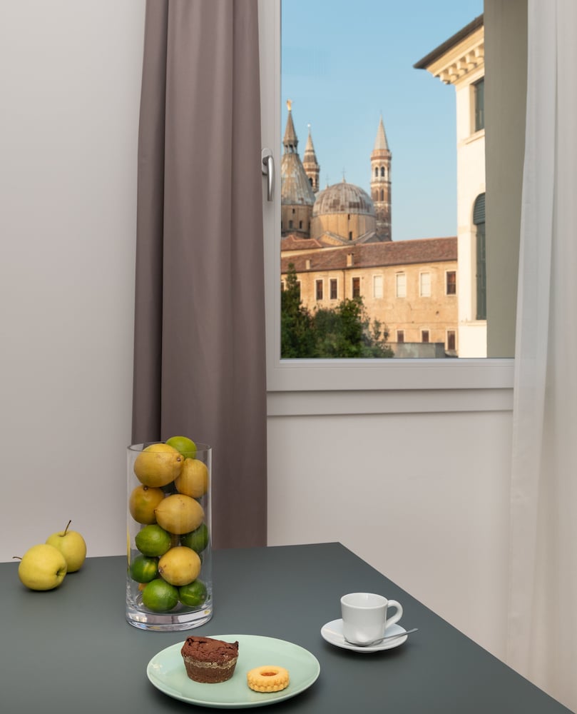 Hotel Canton dell Orto 20/33
