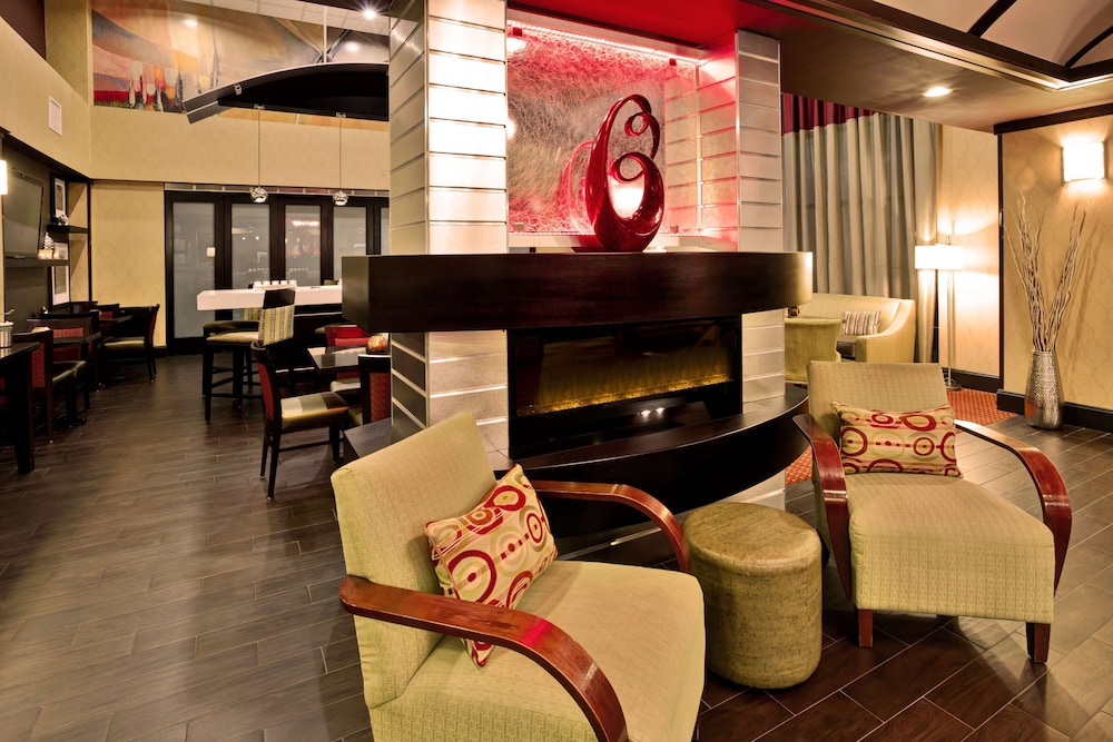 Hampton Inn Suites Richmond Virginia Center Va 58/67