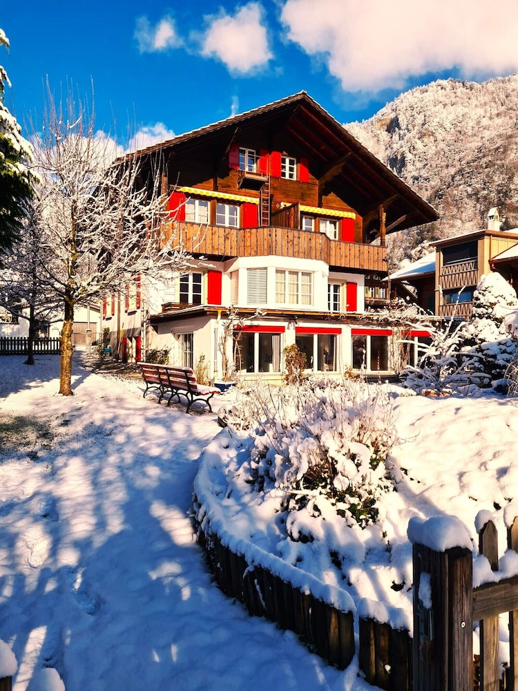 Adventure Guesthouse 37/45