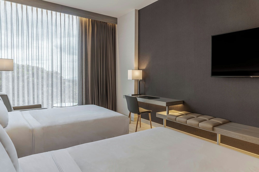 AC Hotel by Marriott Heredia Belen 8/50