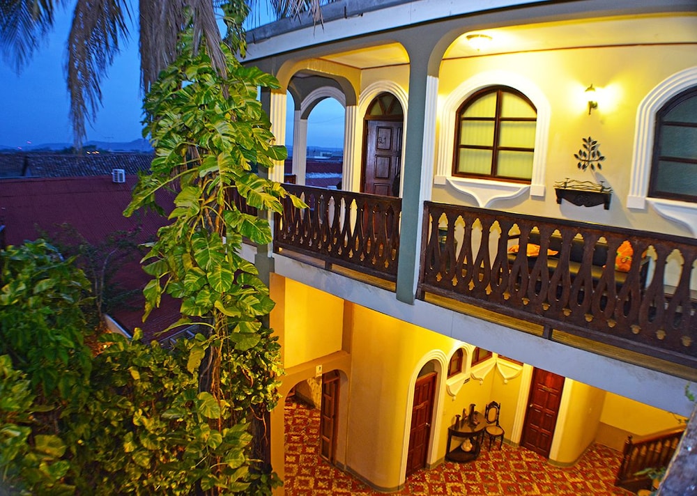Hotel Los Balcones Leon 7/48