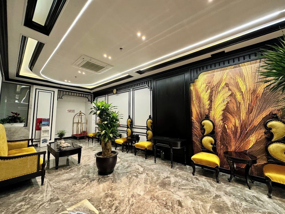 Royal Hanoi Hotel 35/50