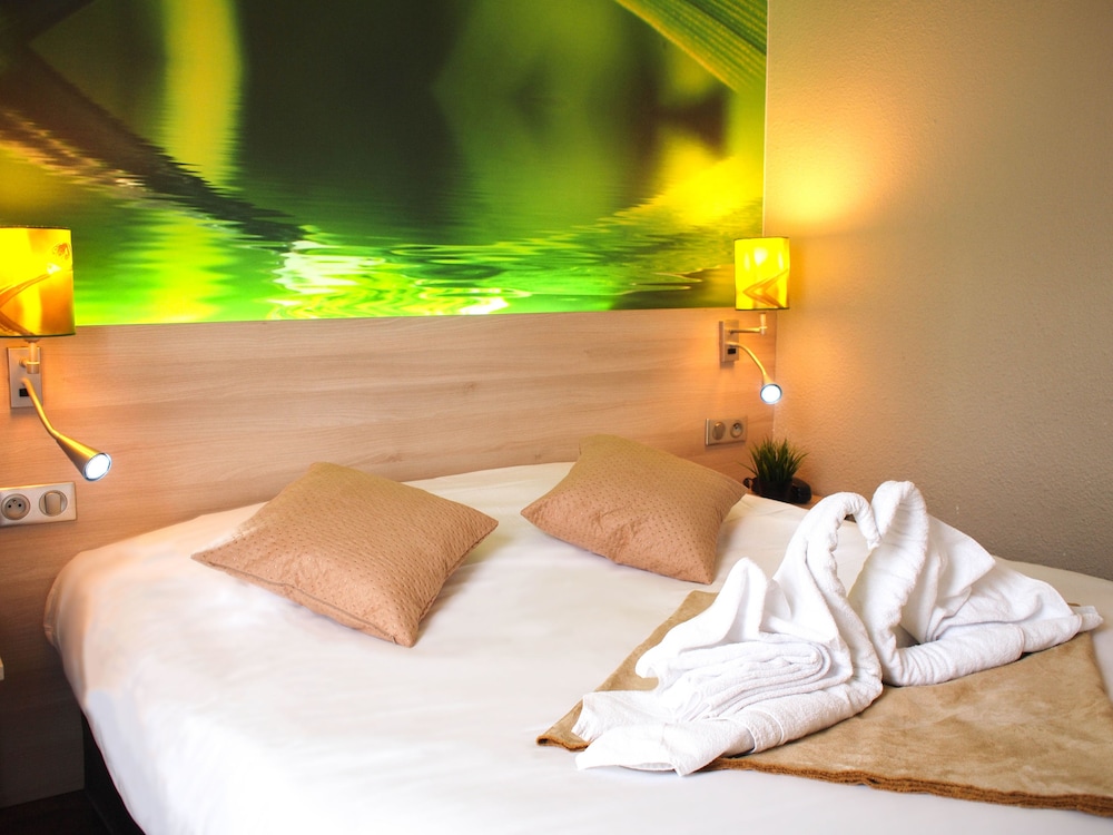 Hotel Inn Design Sable Sur Sarthe Resto Novo 22/50