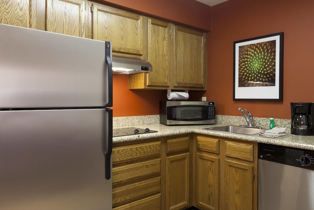 Residence Inn By Marriott Merrillville 23/25