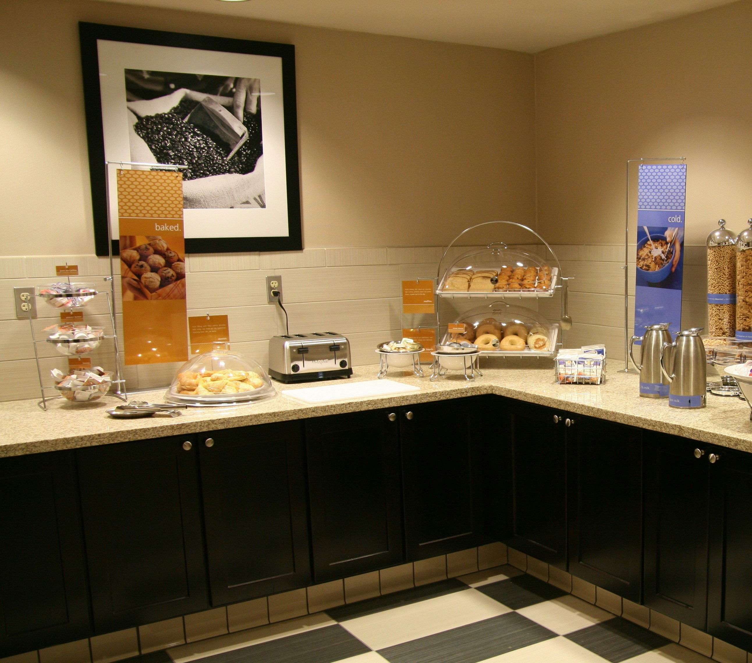 Hampton Inn and Suites Suisun City Waterfront 6/50