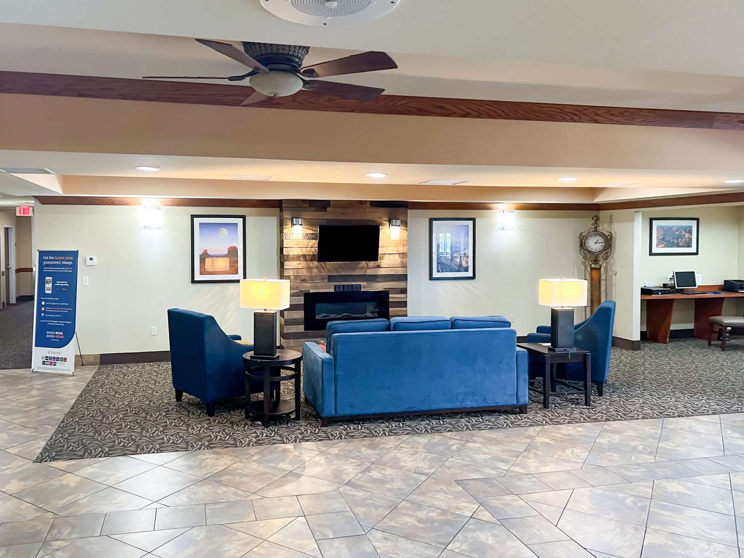 Comfort Inn And Suites Thatcher 12/79