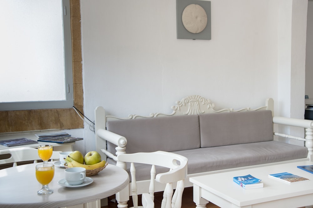 Joanna Apart Hotel 38/47