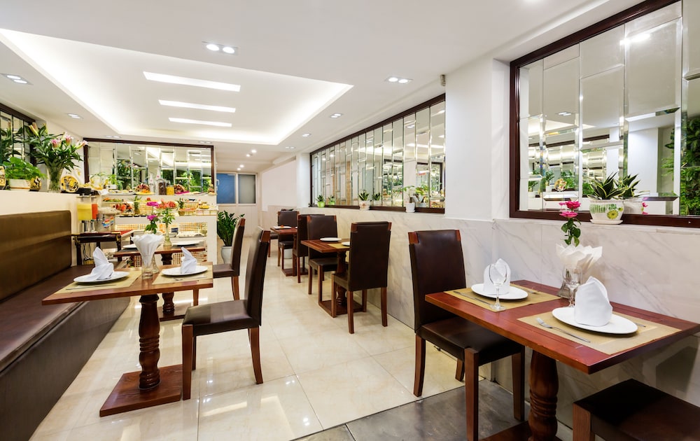 S Central Hotel 29/33