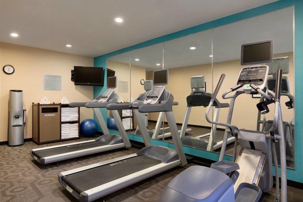 SureStay by Best Western Bismarck 24/35