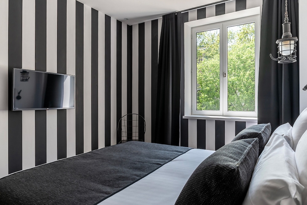 Be You Luxury Apart Hotel La Culottee 24/50
