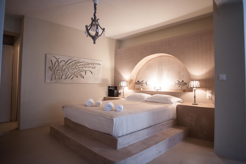 Porto Koundouros Villas 10/50