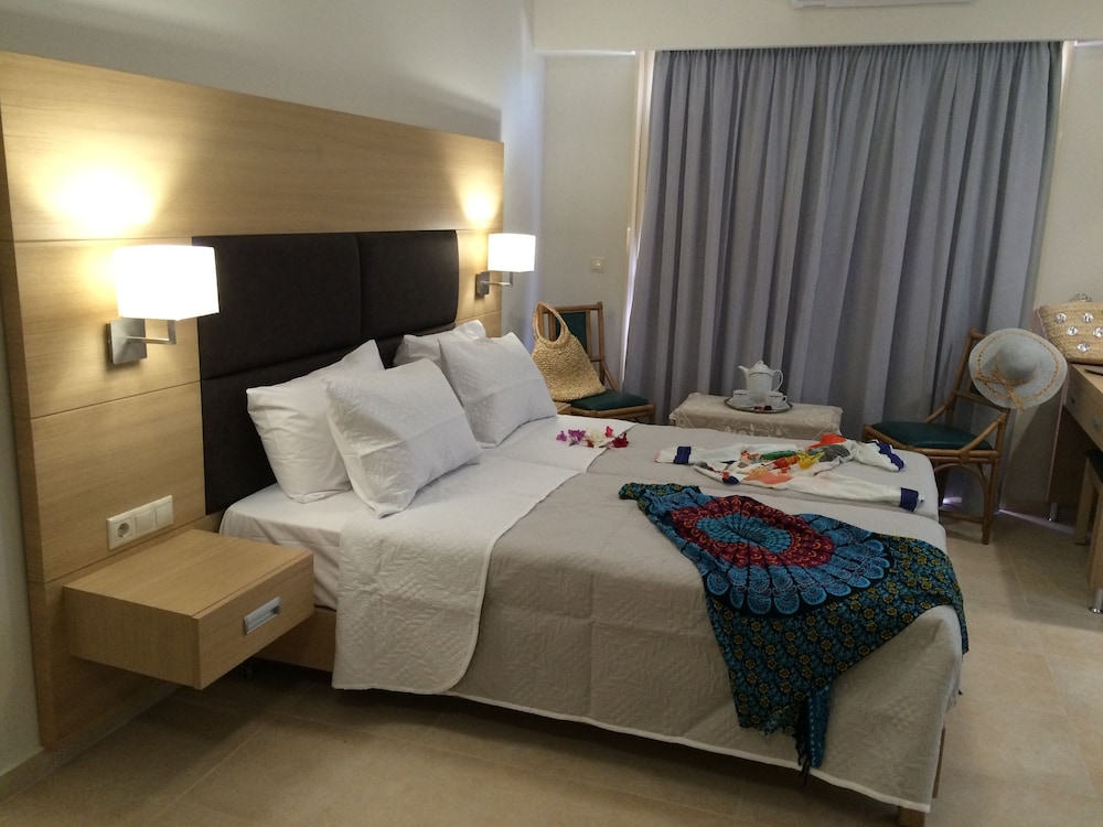Pleasure Beach Hotel 11/32