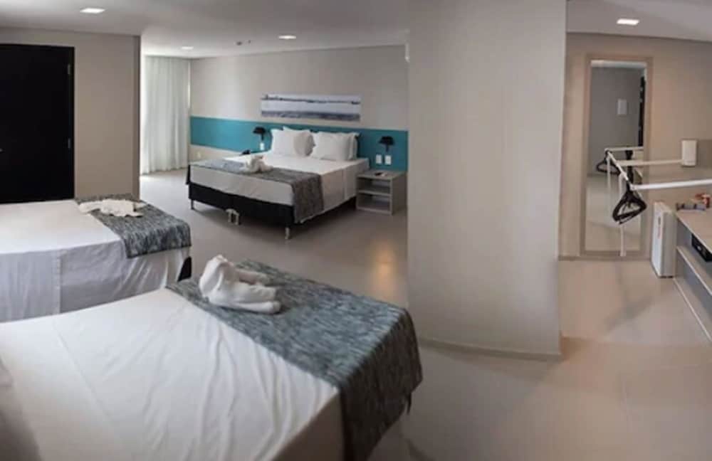 Acqua Suites 22/60