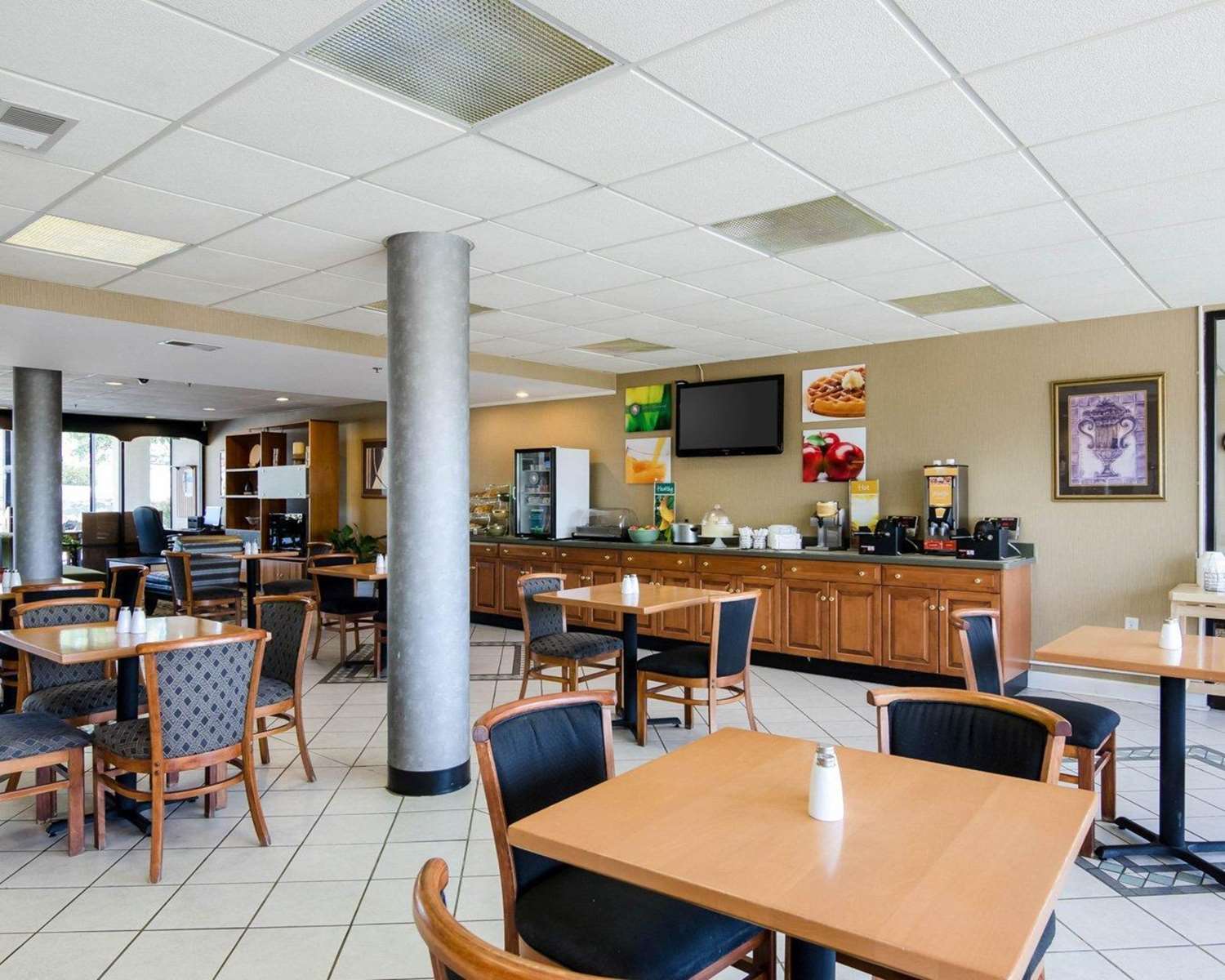 Quality Inn Troutville Roanoke North 30/43