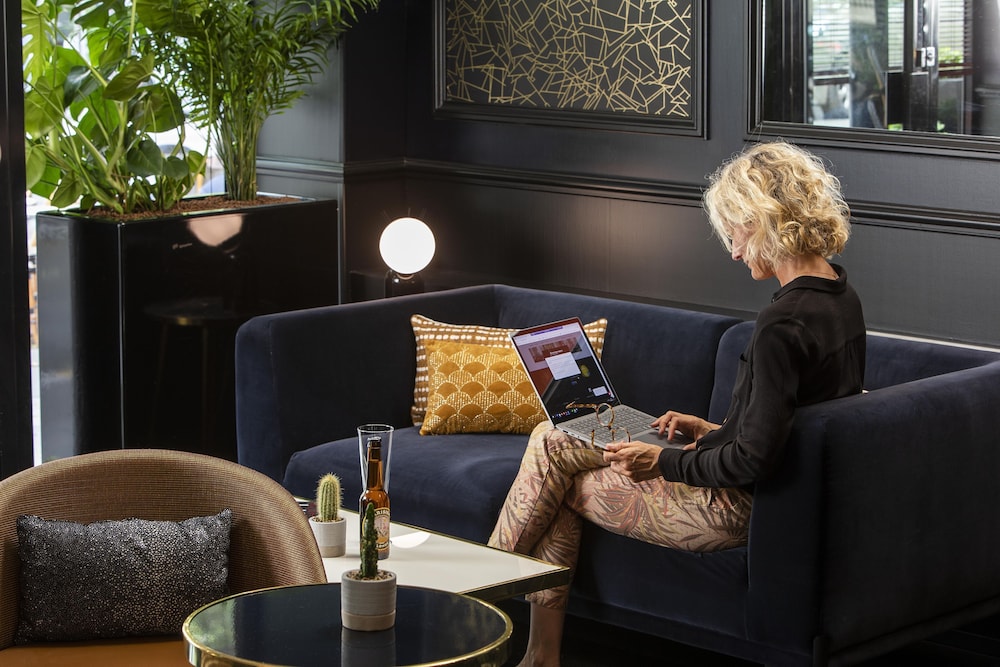 Hotel Elysee Regencia 36/50