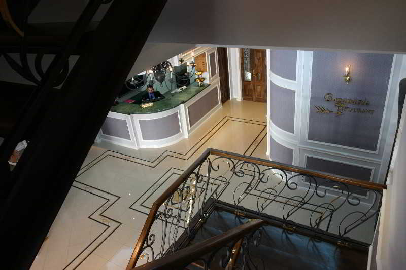 Bastion Hotel 20/20