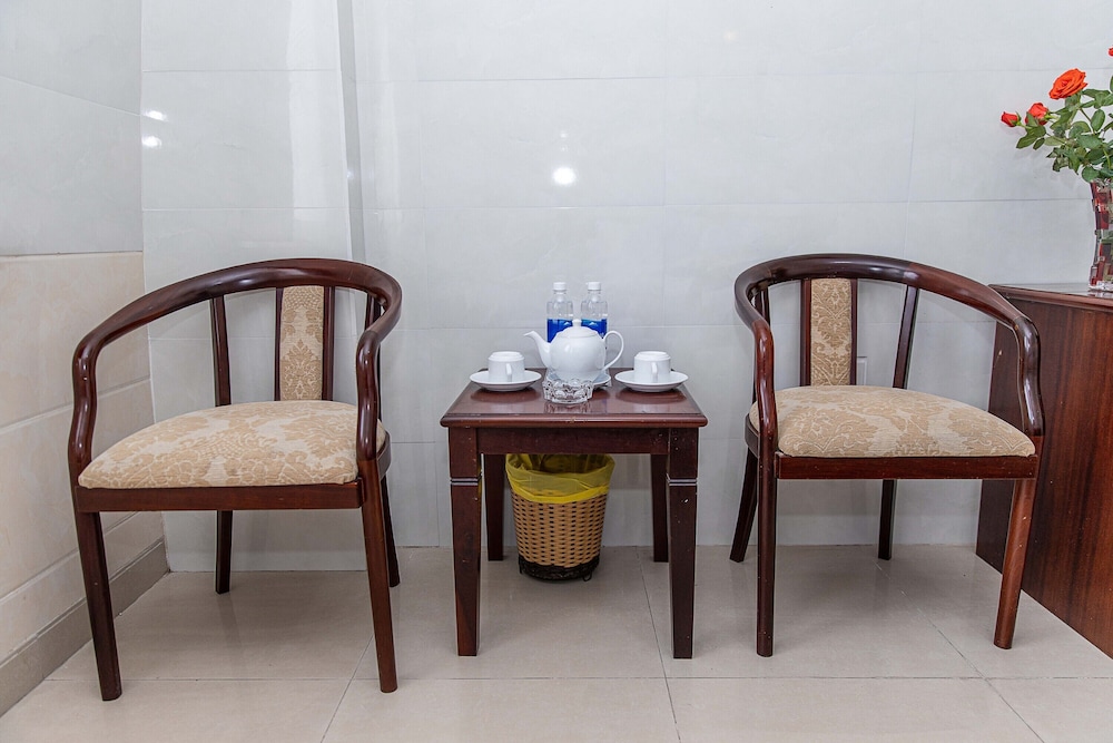 Phong Lan 2 Hotel 39/50