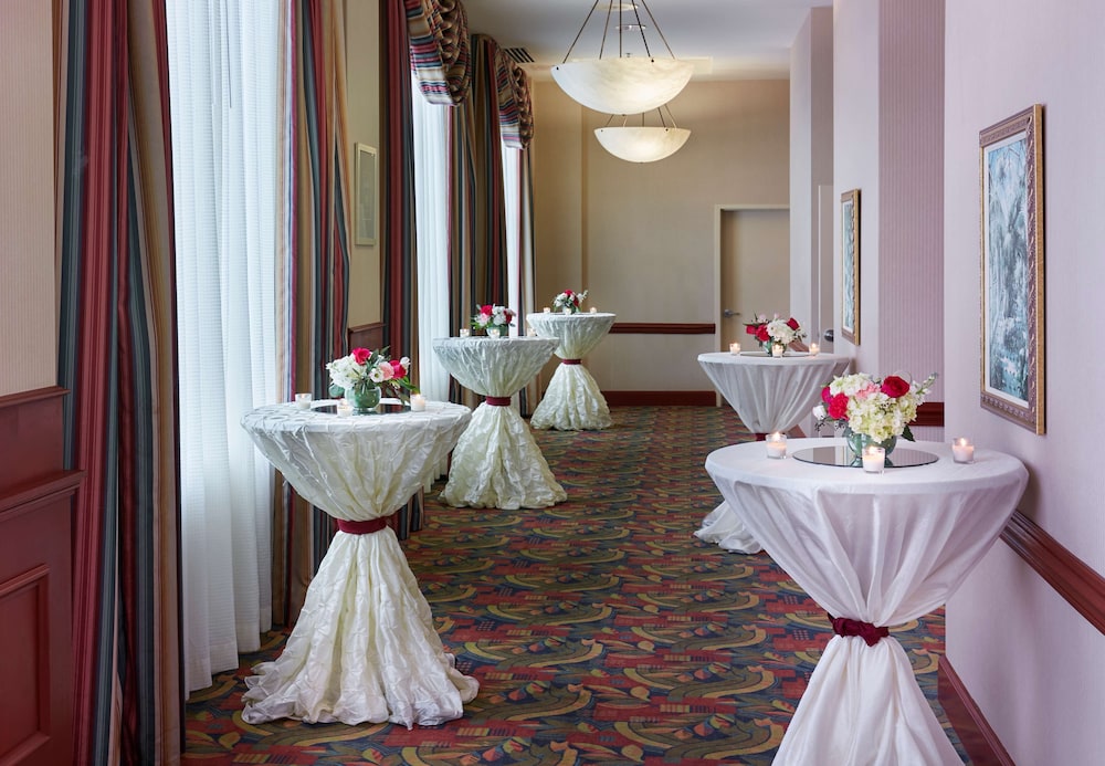 Hilton Garden Inn Charlotte - Uptown 43/58
