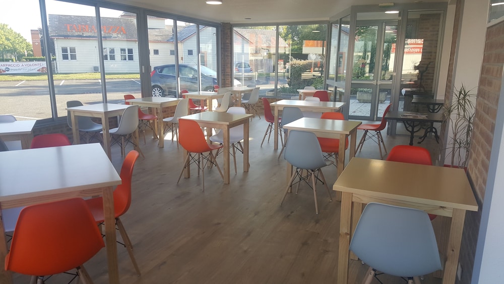 Brit Hotel Tours Nord 44/59