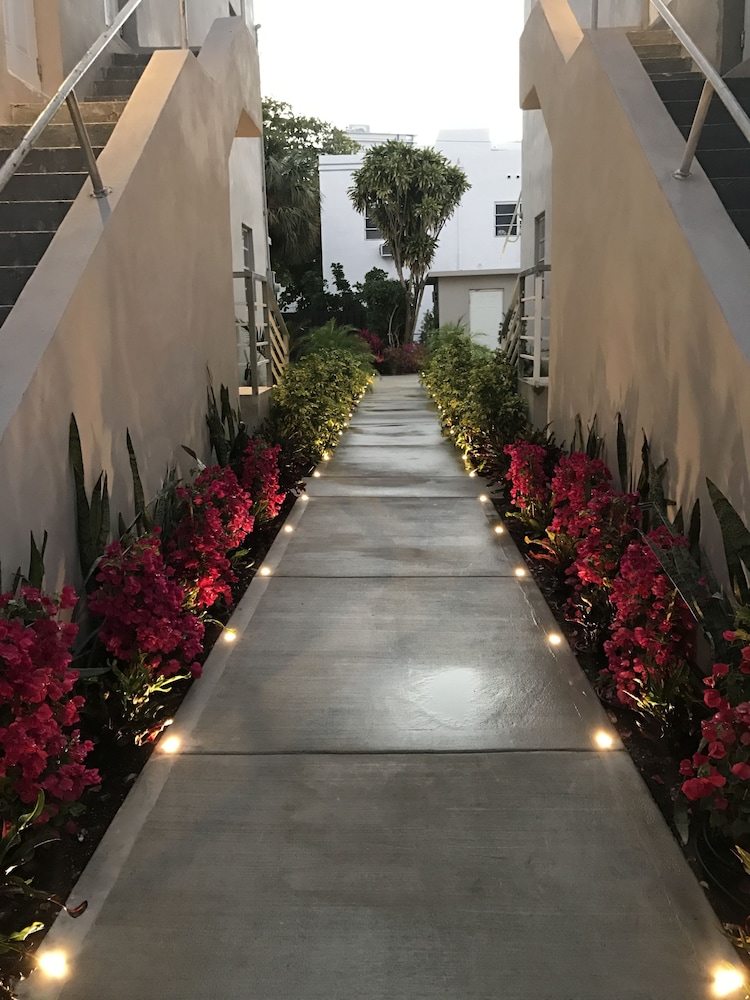Luxury Miami Beach Apartments By Michigan 58/64