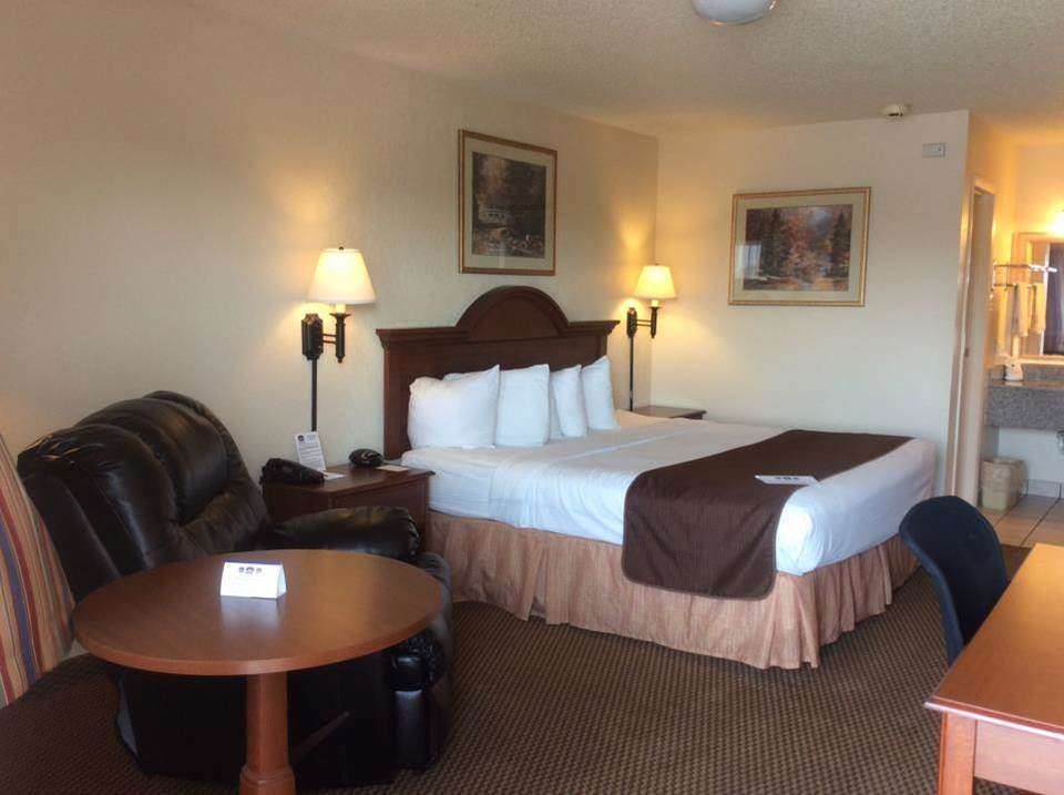 Days Inn By Wyndham Abilene 2/4