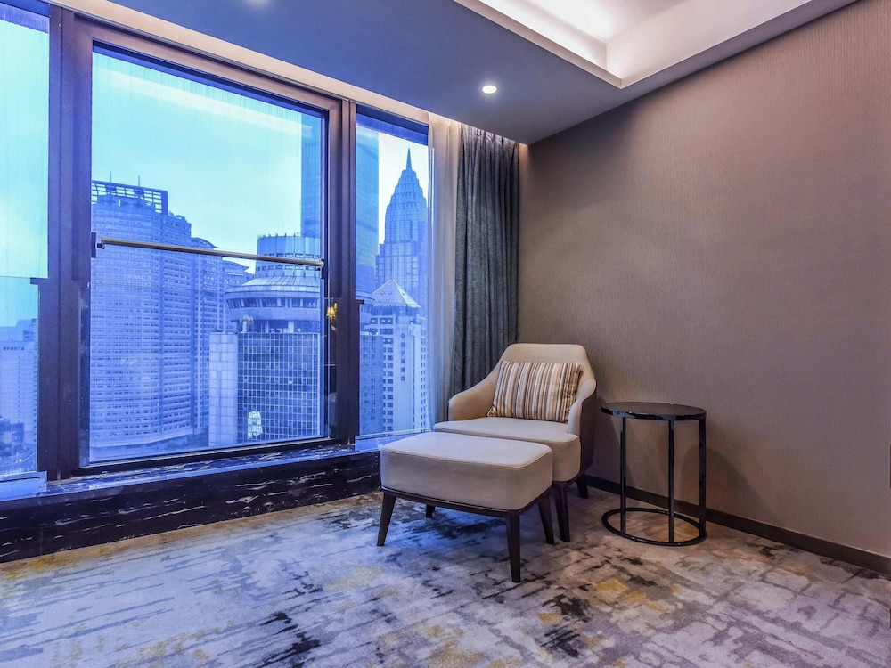 Mercure Chongqing Downtown 40/73