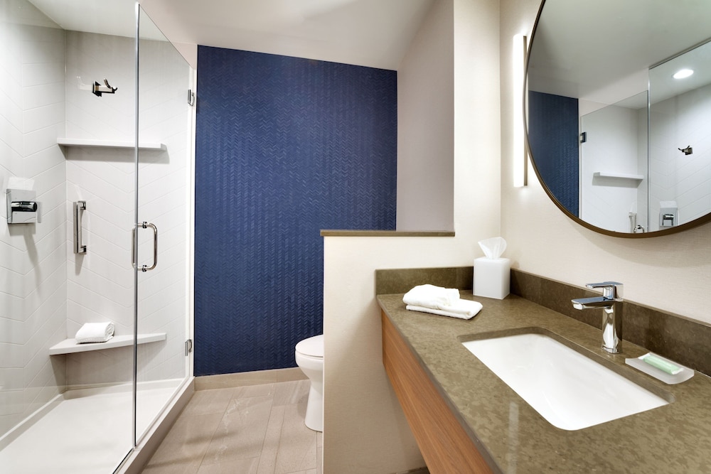 Fairfield Inn & Suites Laurel 29/30