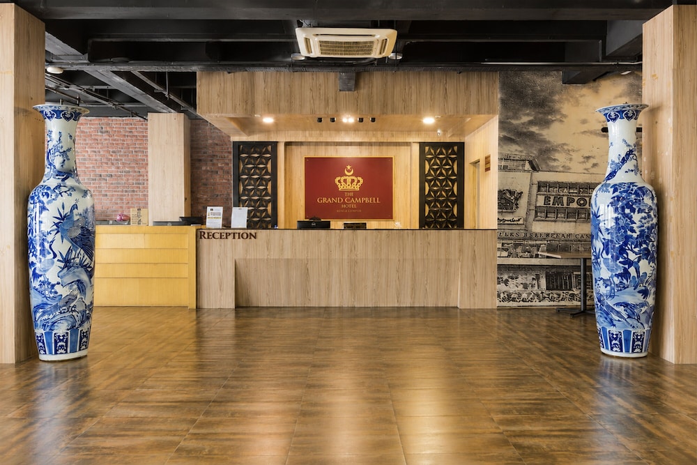 The Grand Campbell Hotel 41/115