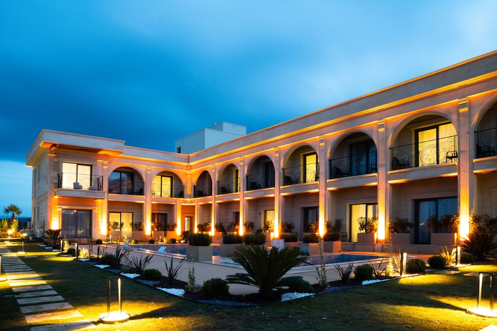 Monalisa Hotels Canakkale 2/28