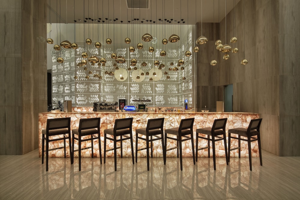 The Sense De Luxe Hotel 33/50
