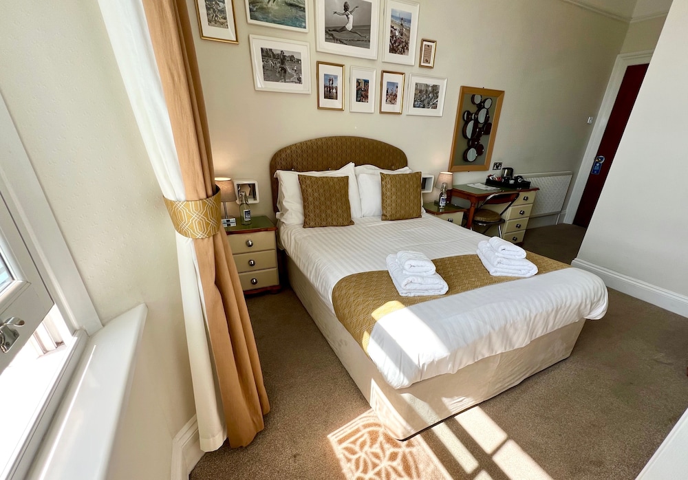 CLASSIC, DOUBLE BED