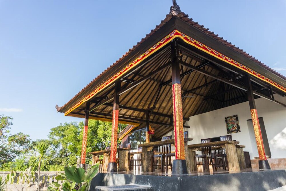 Sunrise Hut's Lembongan 6/54