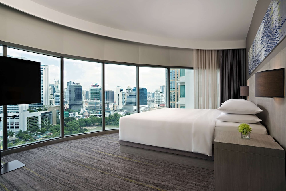 HYATT PLACE BANGKOK SUKHUMVIT 25/69
